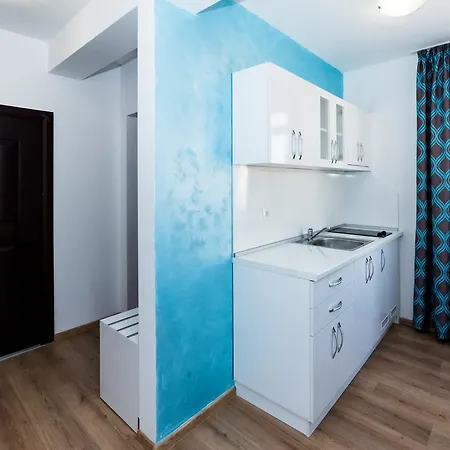 Stela Affittacamere 4*