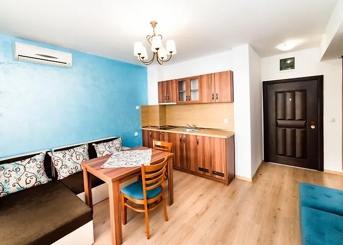 Stela 4* Obzor