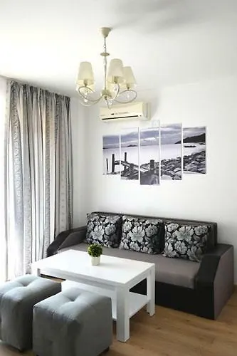 Stela Gasthuis Obzor